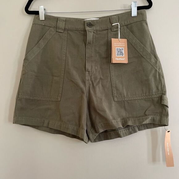 NWT Reformation Utility Shorts - Picture 7 of 12